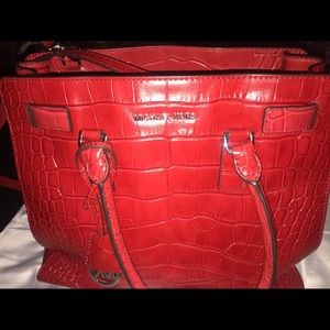 Michael Kors Handbag  <MAKE AN OFFER>